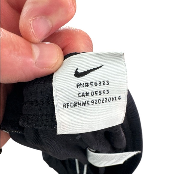 Vintage Nike Team Sports Black Athletic‎ Shorts Size XL Nike Swoosh Logo Men’s - Picture 10 of 11